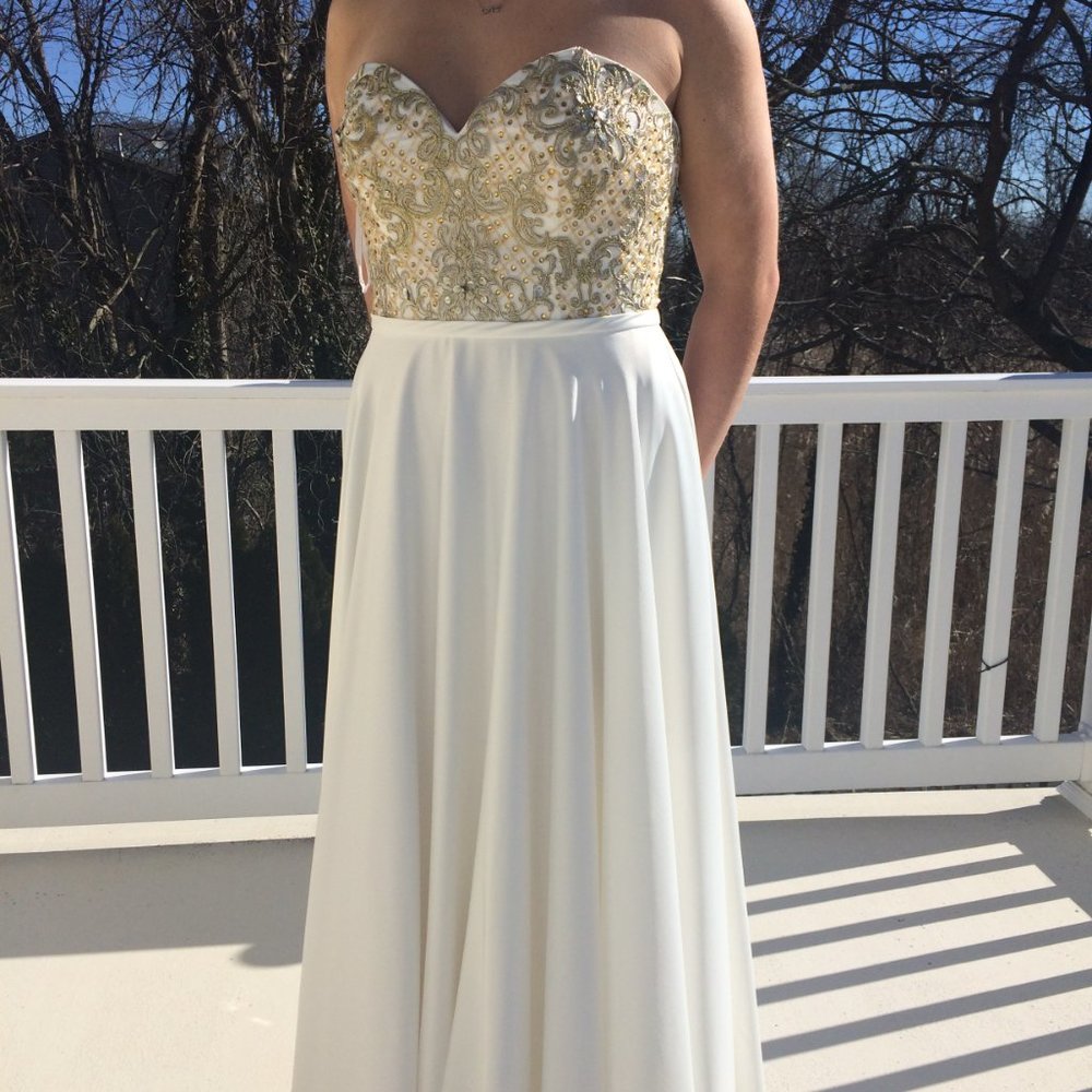Alyce Paris Prom Formal Dress Size 8 EUC